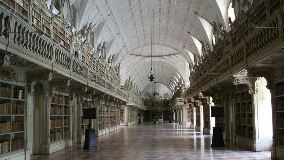 Library of the Mafra National Palace